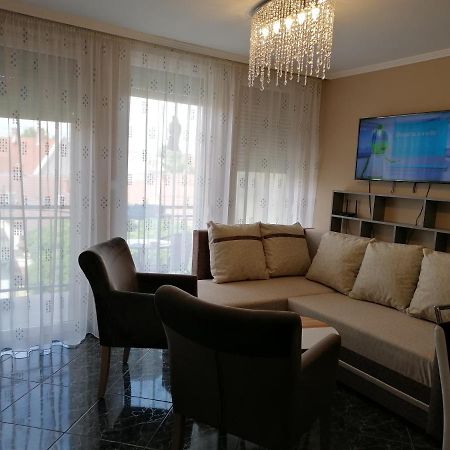 Bettina47 Apartman Hajduszoboszlo Exterior foto