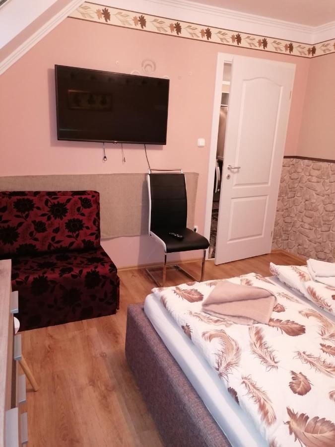 Bettina47 Apartman Hajduszoboszlo Exterior foto