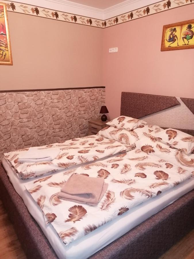 Bettina47 Apartman Hajduszoboszlo Exterior foto